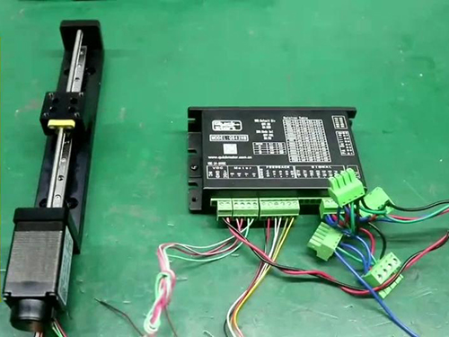 28直線模組接線通電測試